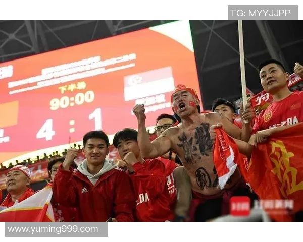 足球明星魅力四射引燃激情瞬间精彩图片展示