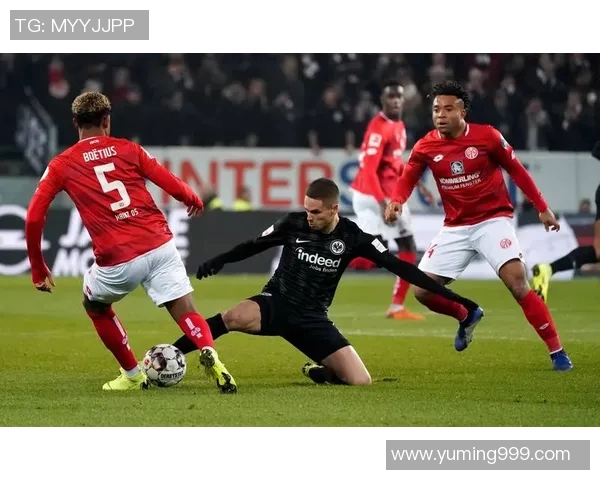 圣保利与基尔激战正酣精彩文字直播全程回顾与分析